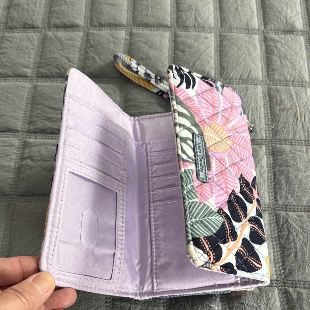 Vera Bradley RFID Wallet Wristlet - Palm Floral - Picture 3 of 3